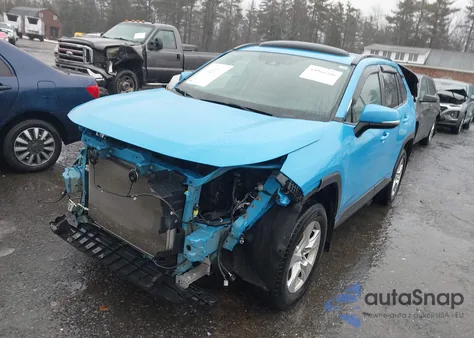 2019 Toyota Rav4 Xle z USA, uszkodzony, nr VIN 2T3P1RFV5KW038227